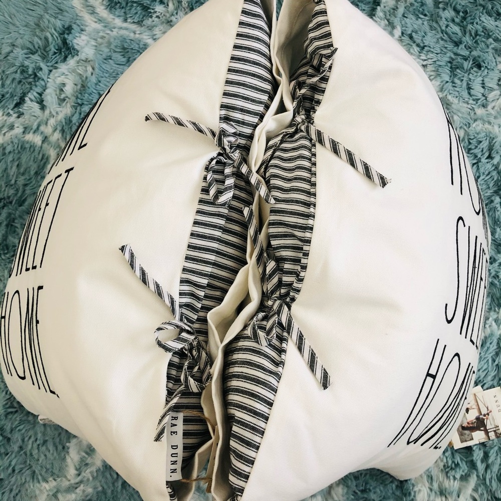 NWT Rae Dunn OverSized Feathered HOME SWEET HOME Decor Pillow - Picture 4 of 6